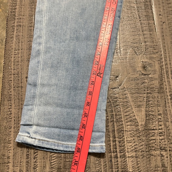 LuLaRoe Sky Blue Super Stretch Jeans - Picture 5 of 13